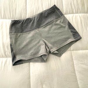 EUC Roxy spandex shorts size large. From 2010